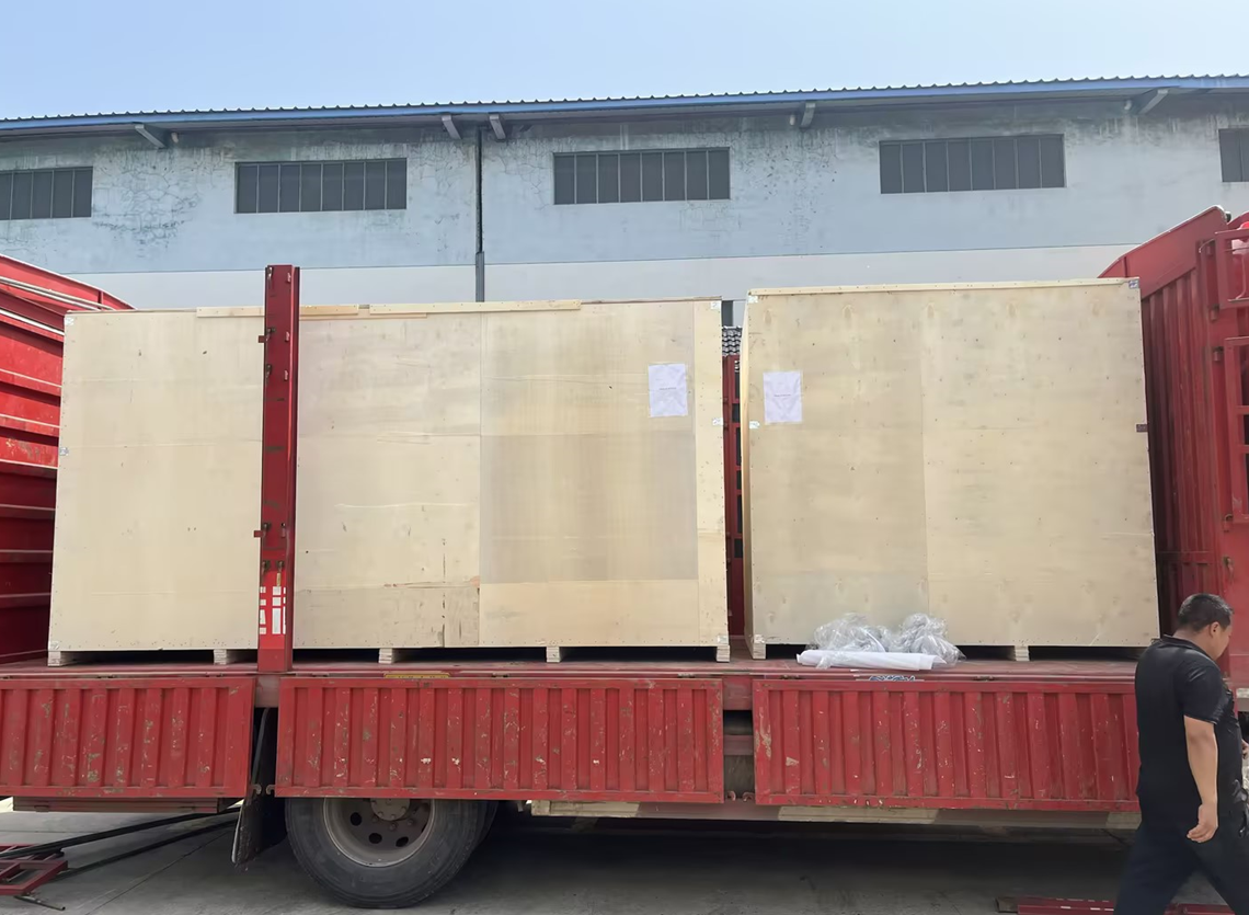 A Qingben Environmental Technology csavarprést és adagolóberendezést exportál Olaszországba